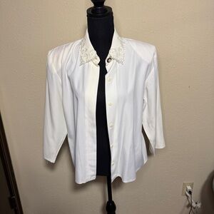 All that Jazz Vintage White Button Down Shirt with Lace Collar Structured